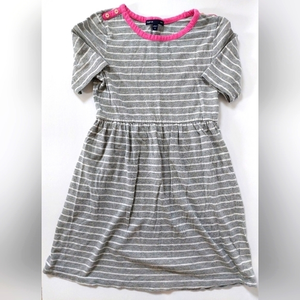 Gap Outlet Girls dress Grey And White Stripe With Pink Collar Size 6‎